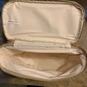 🎉 2/$20 Kate Spade Lunchbox